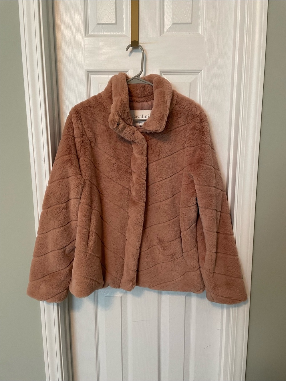 Cavalini Mauve Plush Faux Fur Funnel Neck Jacket with Chevron Pattern